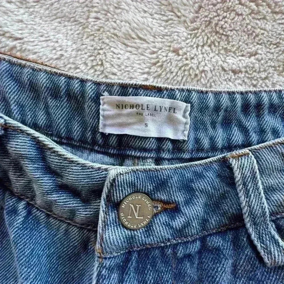 Nichole Lynel Distressed Jeans size S 060-D - Picture 3 of 4